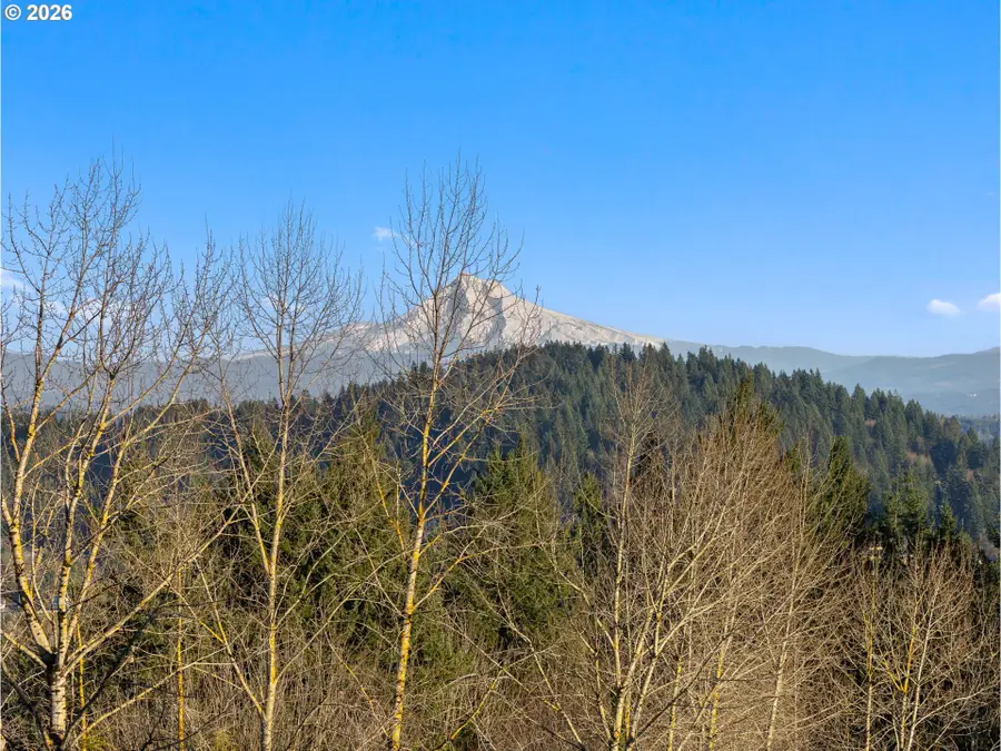 10180 SE Cresthill Rd, Happy Valley, OR 97086 - Image #3