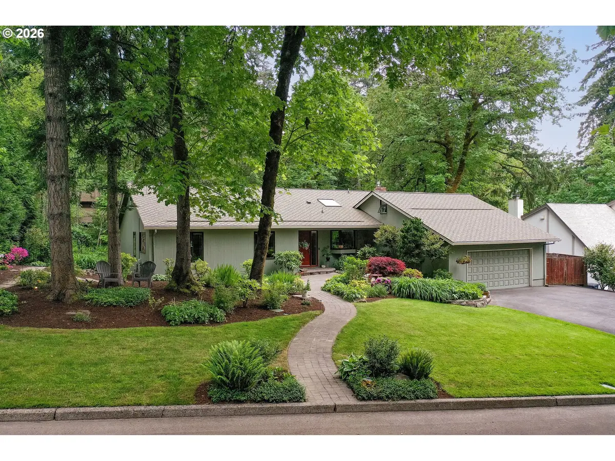3130 Westview Ct, Lake Oswego, OR 97034 - #1