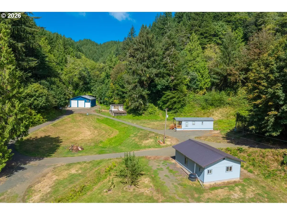 1040 Lower Smith River Rd, Reedsport, OR 97467 - #1