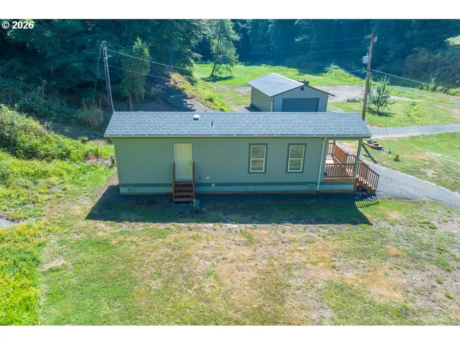 1040 Lower Smith River Rd, Reedsport, OR 97467 - #3