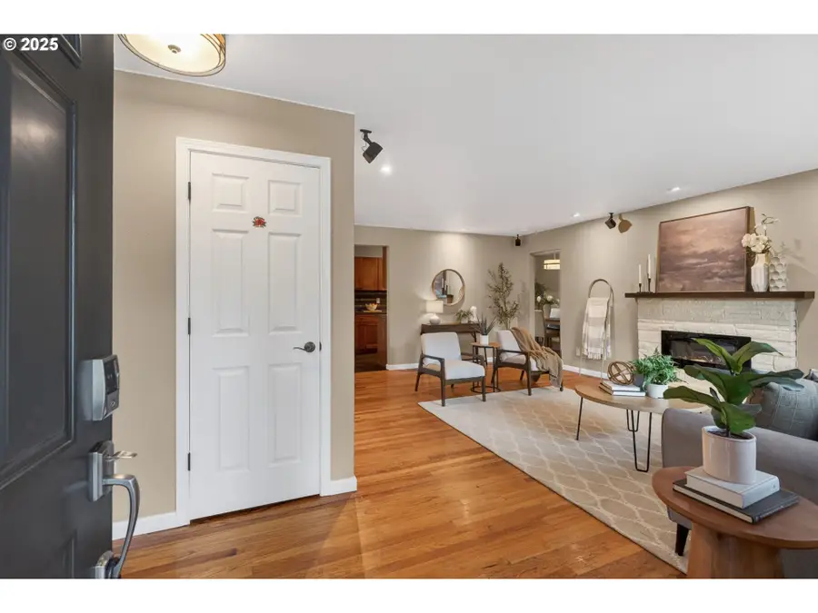 17928 Royal Ct, Northwest Clackamas, OR 97035 - #3