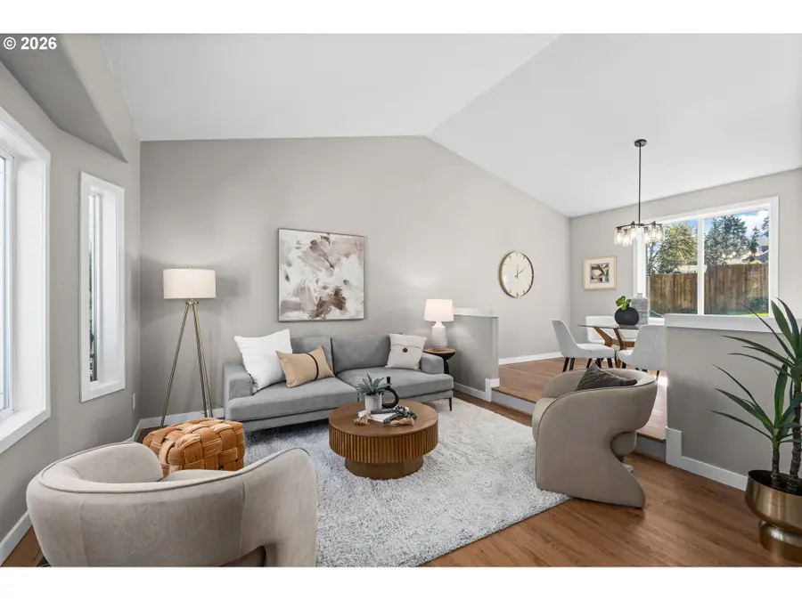 17369 Wake Robin Cir, Oregon City, OR 97045 - #3