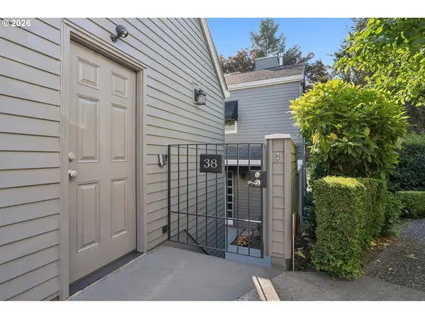 38 Greenridge Ct, LakeOswego, OR 97035