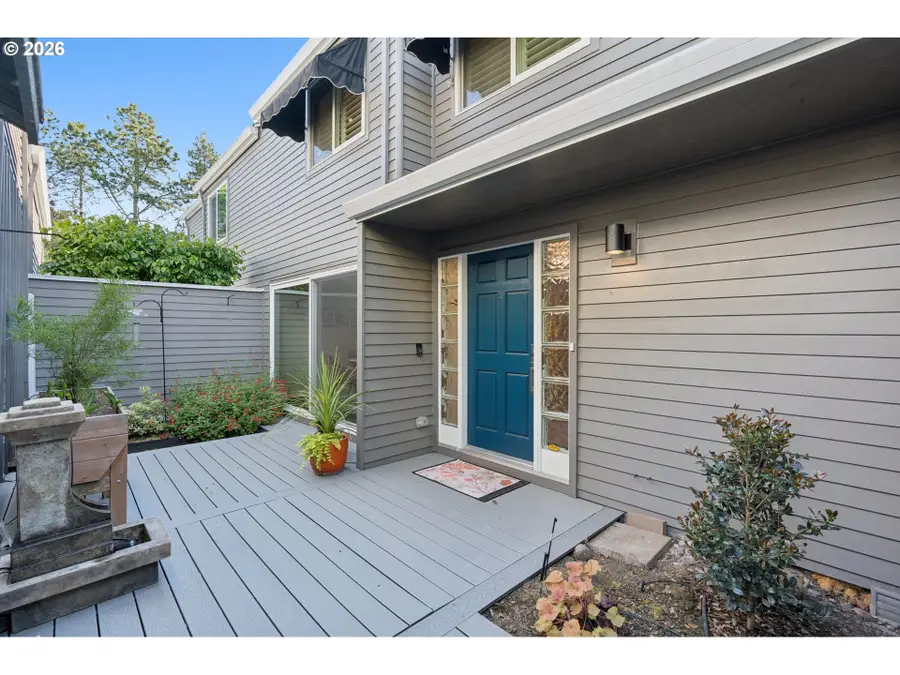 38 Greenridge Ct, Lake Oswego, OR 97035 - #2