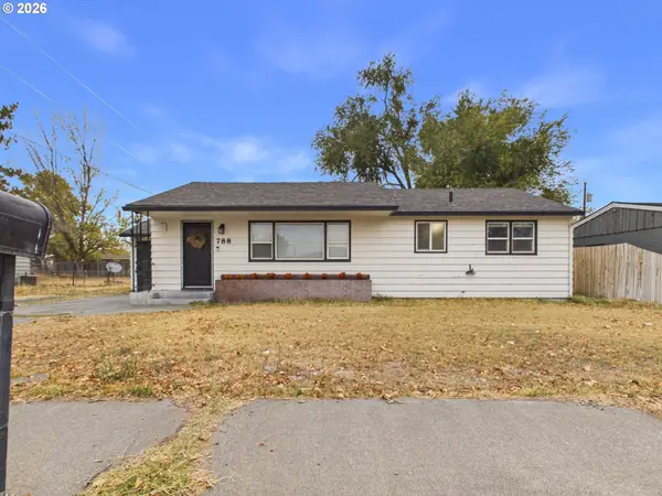 788 W Tamarack Ave, Hermiston, OR 97838