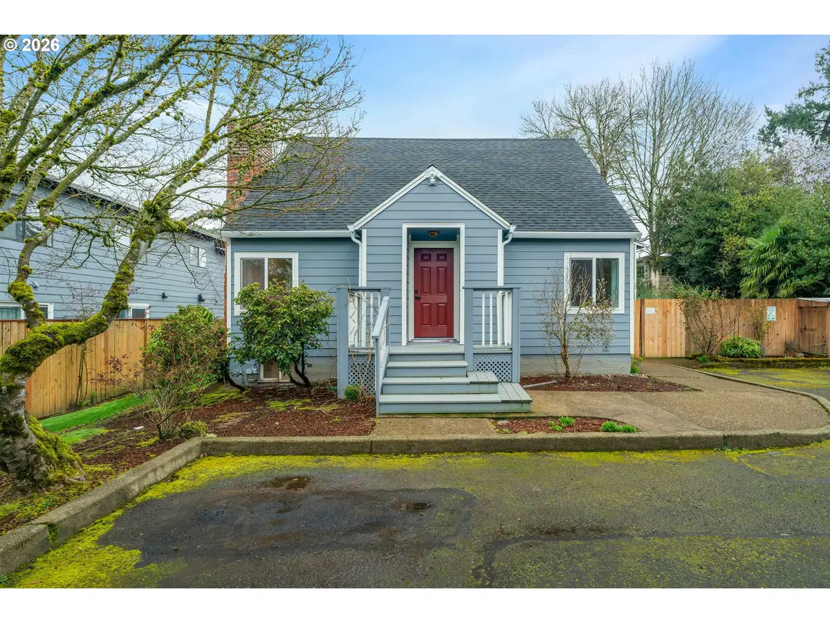 6240 SW Lombard Ave, Beaverton, OR 97008 - #1