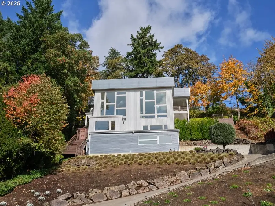 3816 Edgewood Dr, Vancouver, WA 98661 - Image #2