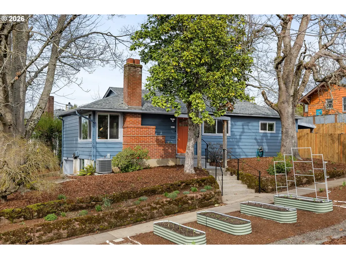 4211 SE Cora St, Portland, OR 97206 - #1