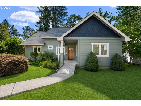 88293 Lake Side Dr, Veneta, OR 97487