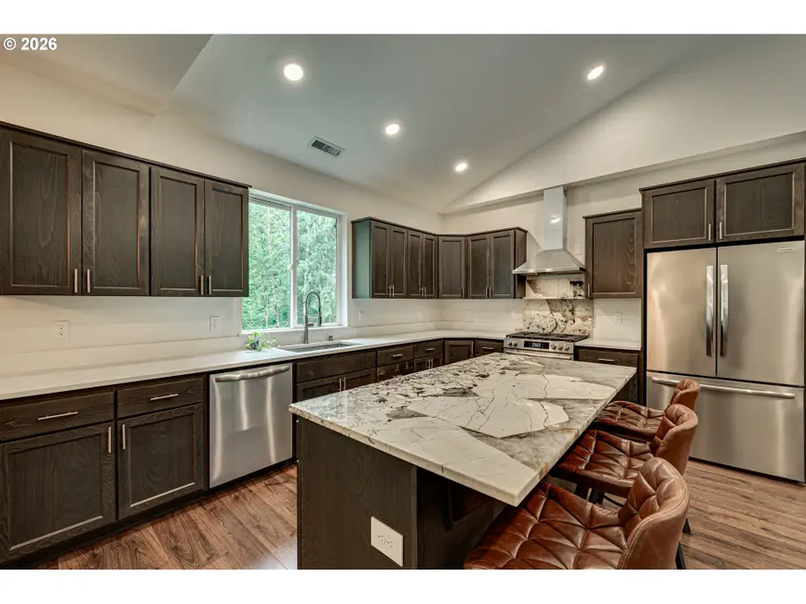 237 Piedmont Pl, Kelso, WA 98626 - #3