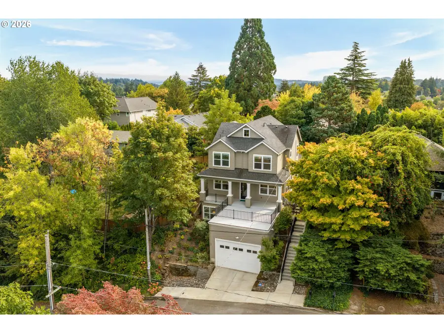 1722 SW Custer St, Portland, OR 97219 - #2