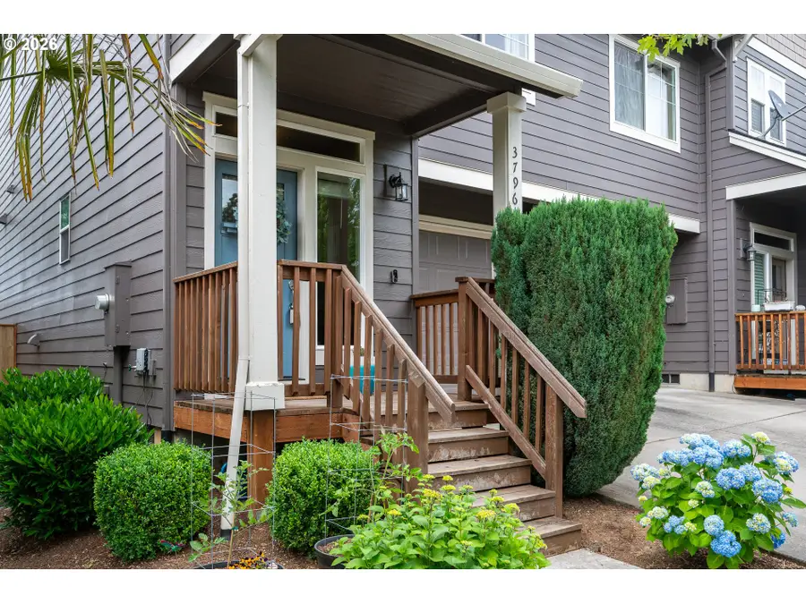 37961 Killarney St, Sandy, OR 97055 - #3