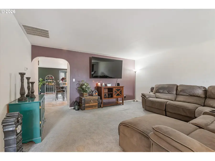 880 F St, Baker City, OR 97814 - #3