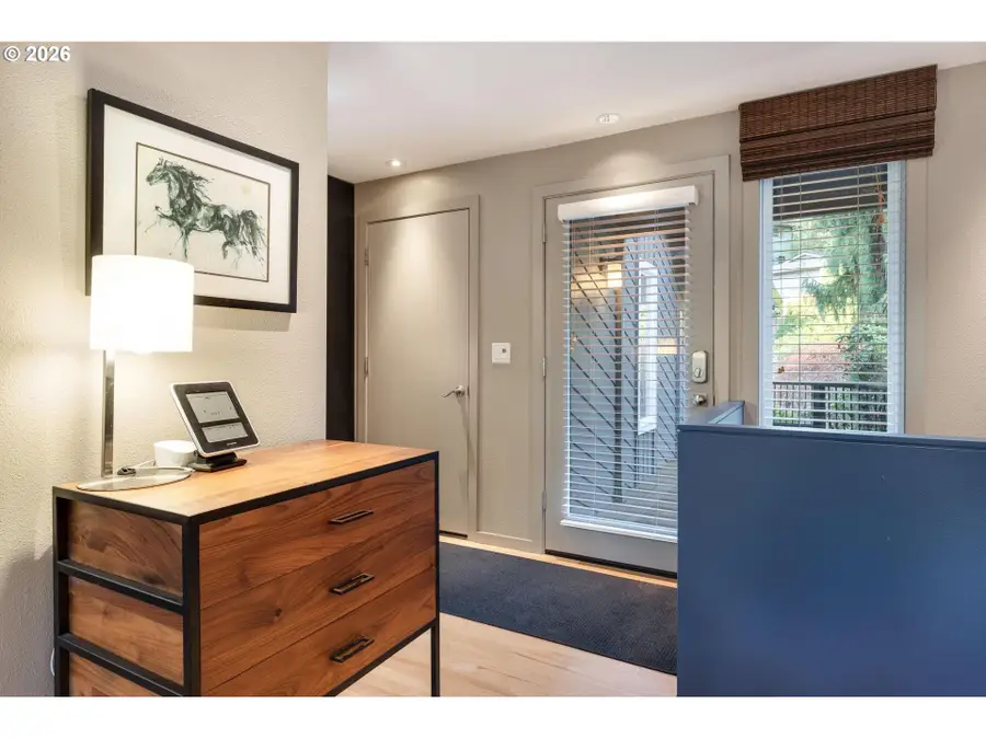 211 NW Seblar Dr, Portland, OR 97210 - #3