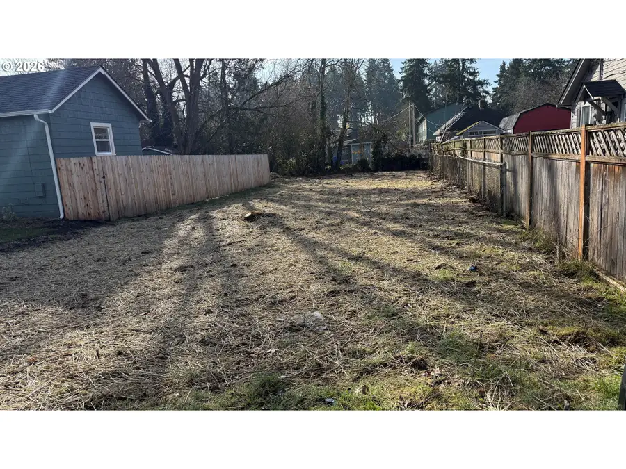 2109 E 26th St, Vancouver, WA 98661 - Image #2