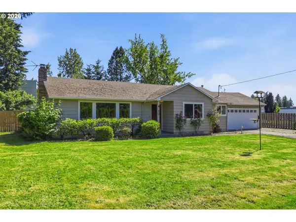 4820 NE Airport Rd, Hillsboro, OR 97124