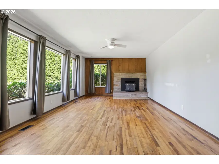 4820 NE Airport Rd, Hillsboro, OR 97124 - #3