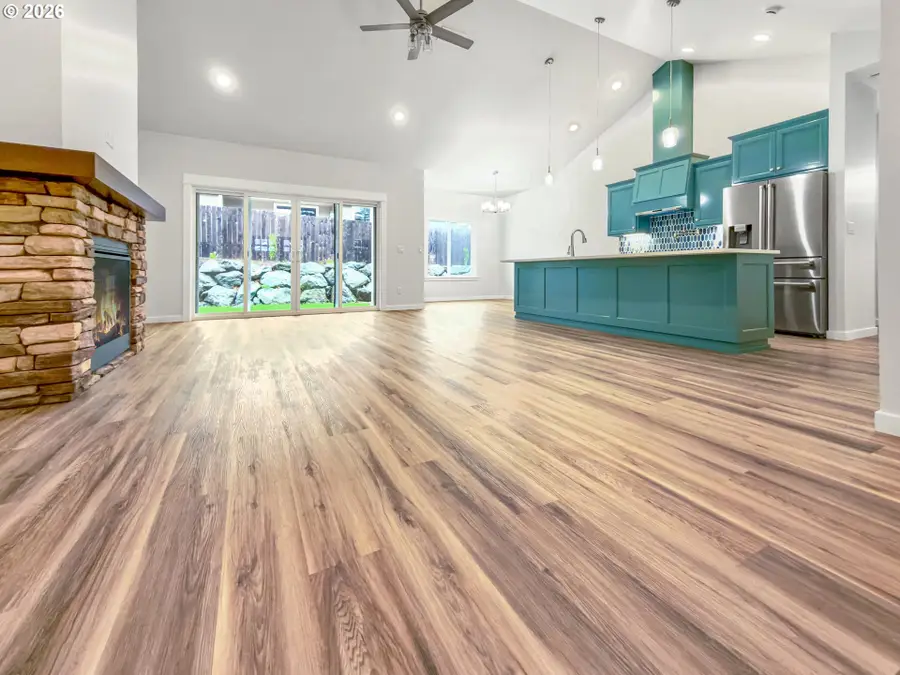 1232 Lighthouse Ln, Brookings, OR 97415 - #3