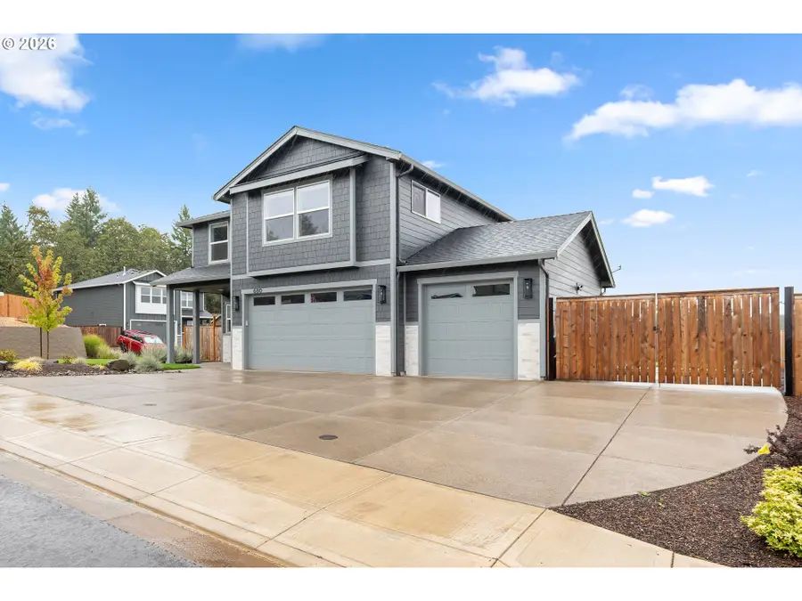 680 NW Cascade Mountain Dr, Dallas, OR 97338 - #2