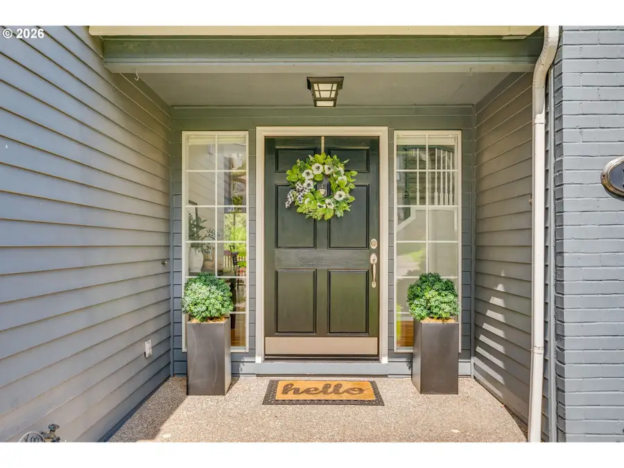 1331 Troon Dr, Northwest Clackamas, OR 97068 - #3