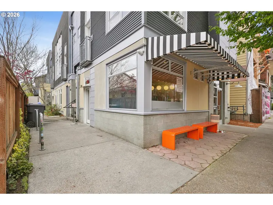 2021 SE Clinton St, Portland, OR 97202 - #2