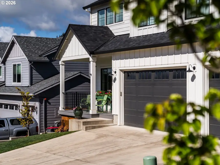 2877 NW Mt Ashland Ln, McMinnville, OR 97128 - #2