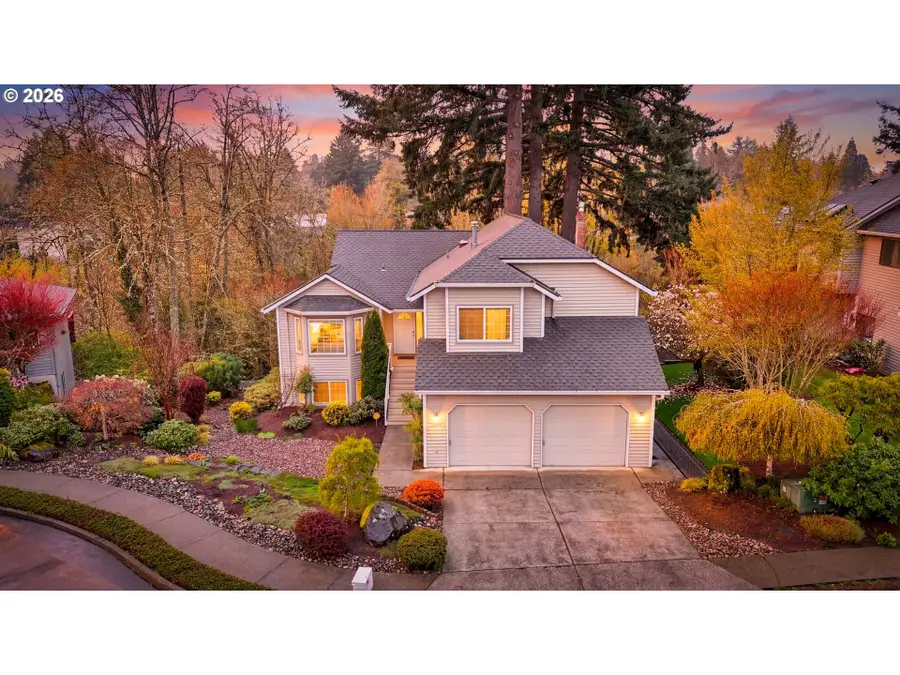 1326 SE Linden Ct, Gresham, OR 97080 - #2