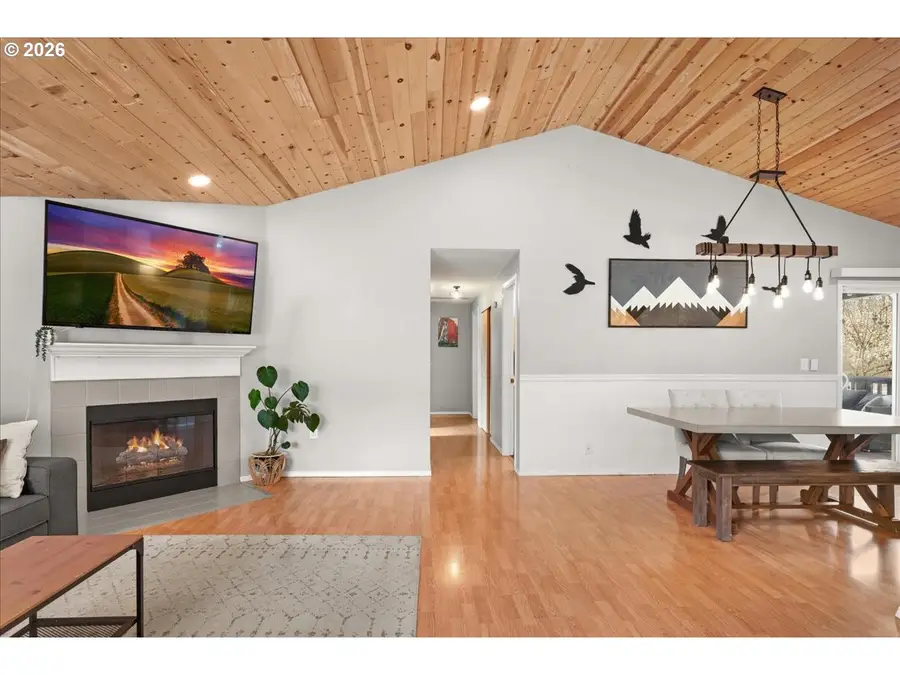 9620 N Edison St, Portland, OR 97203 - #2