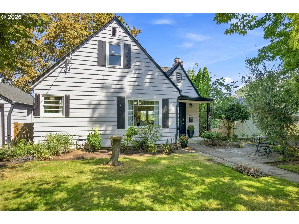 811 SW Evans St, Portland, OR 97219 - #1