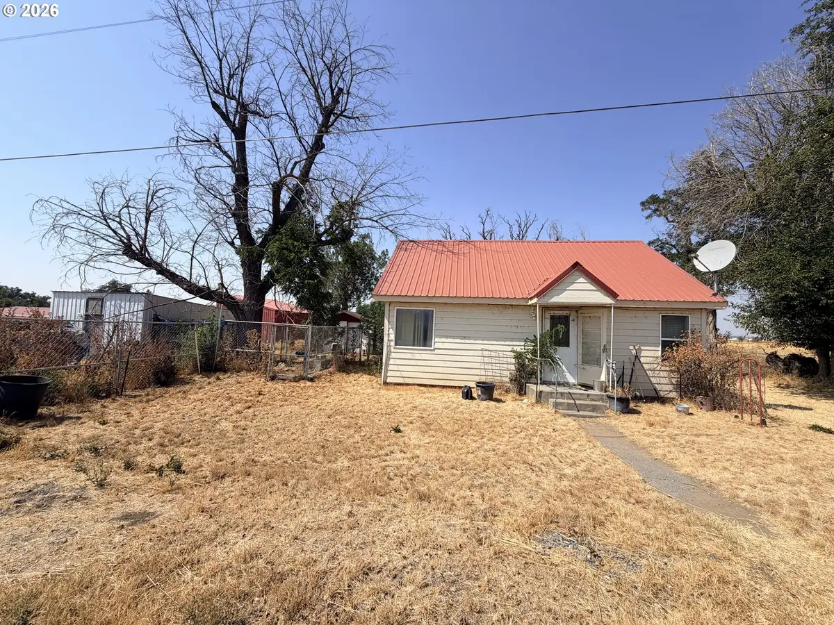 81678 W Eighth Rd, Irrigon, OR 97844 - #1