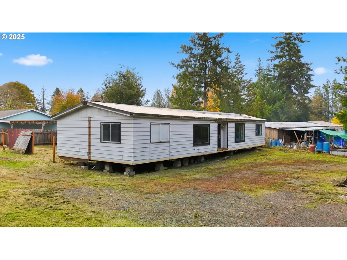 106 Wilford Rd, Silverlake, WA 98645 - Image #1