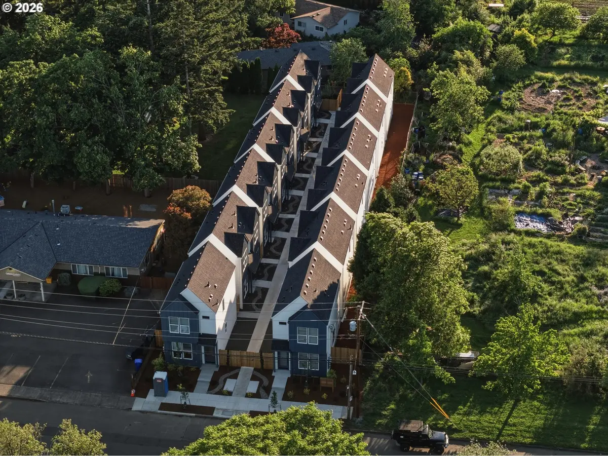 7063 SE 60th Ave, Portland, OR 97206 - #1