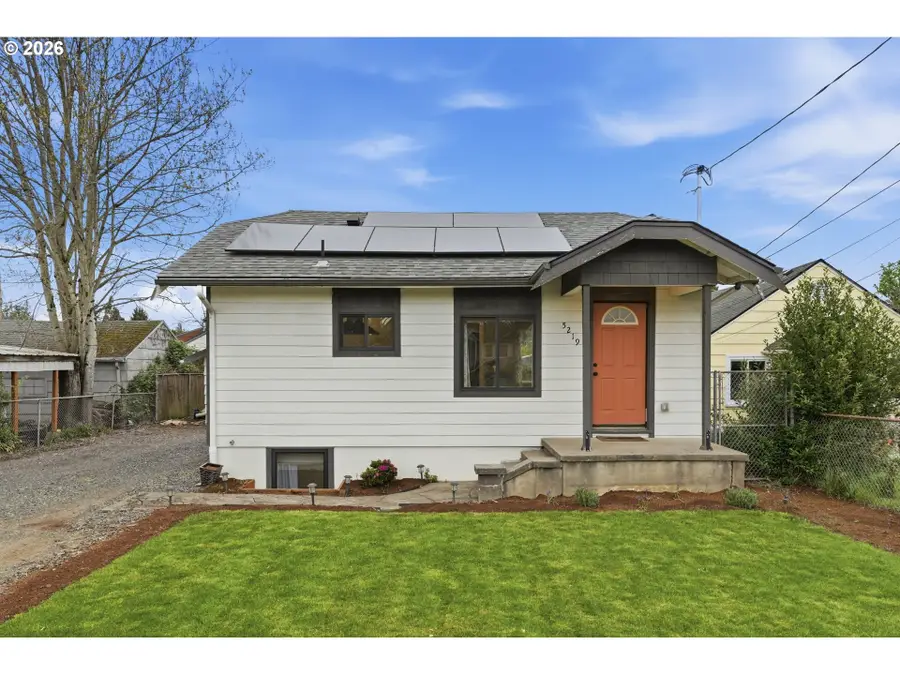 5219 SE Knapp St, Portland, OR 97206 - #3