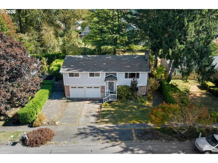 1009 SE Sweetbriar Ln, Troutdale, OR 97060 - #2