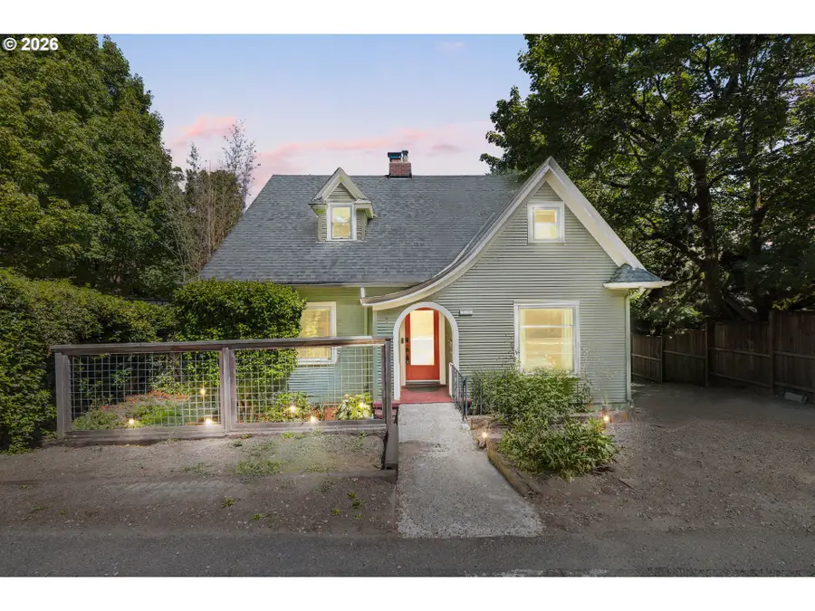 7738 SW 31st Ave, Portland, OR 97219 - #3