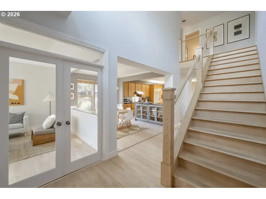 3924 SW Pasadena St, Portland, OR 97219 - #2