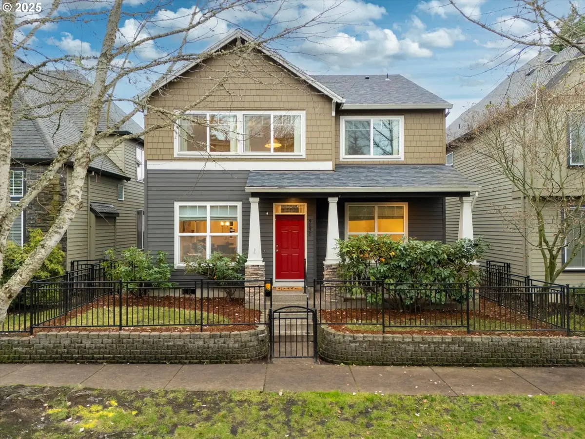 5658 NE Orenco Gardens Dr, Hillsboro, OR 97124 - Image #1