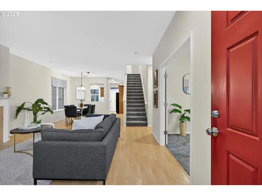 5658 NE Orenco Gardens Dr, Hillsboro, OR 97124 - Image #3