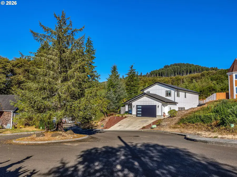 1240 Elkridge Ct, Seaside, OR 97138 - #2