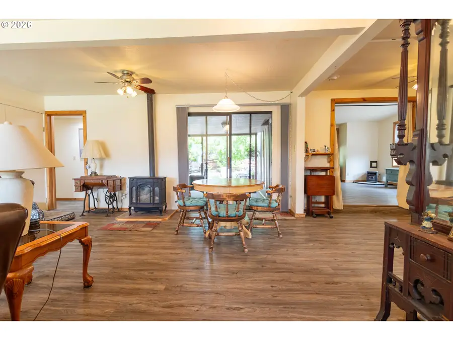 2 S College St, Joseph, OR 97846 - #3