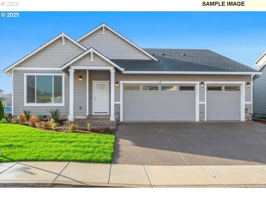 619 S 5th St, Carlton, OR 97111 - #3