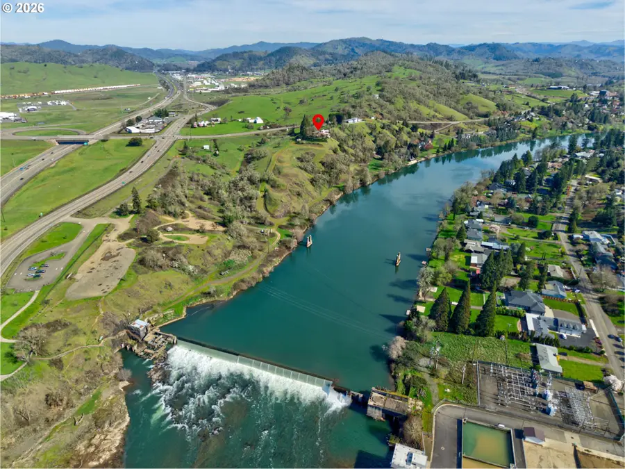 141 Umpqua College Rd, Roseburg, OR 97470 - #2