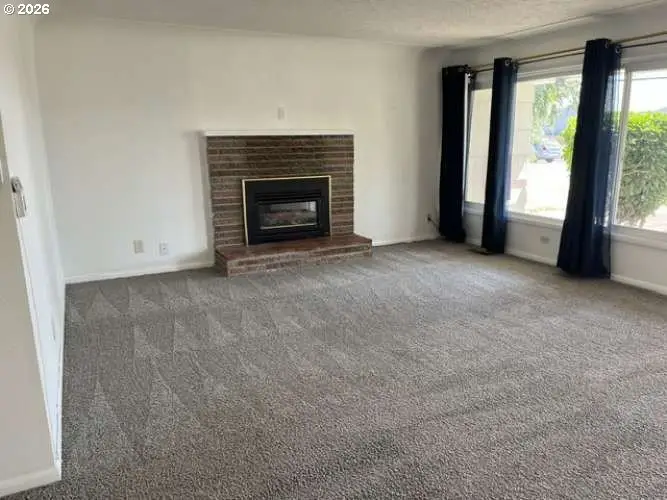 4803 Hazelgreen Rd Ne, Salem, OR 97305 - #2