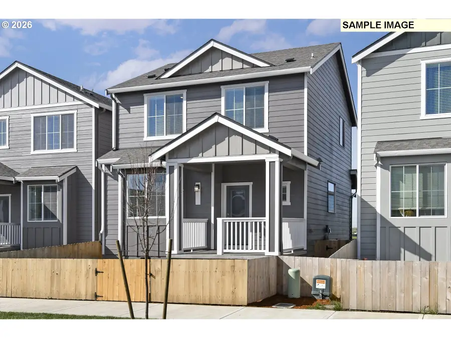 1139 Parkside Ave, Woodburn, OR 97071 - #2
