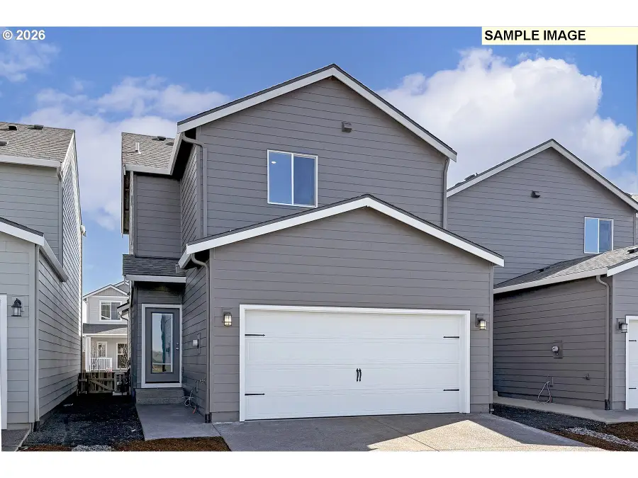 1139 Parkside Ave, Woodburn, OR 97071 - #3