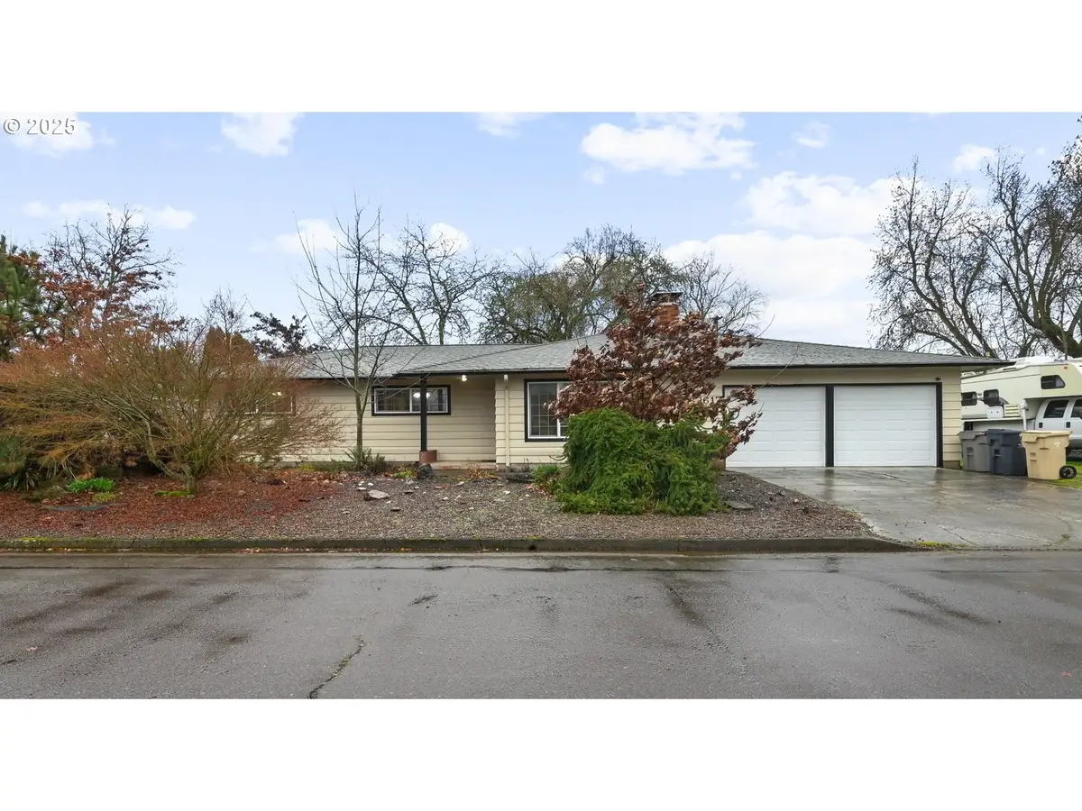 2617 Fulton St, Albany, OR 97322 - Image #1