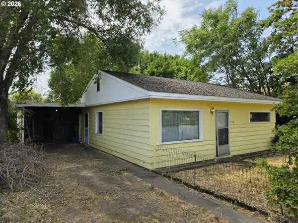 746 Lee St, TheDalles, OR 97058