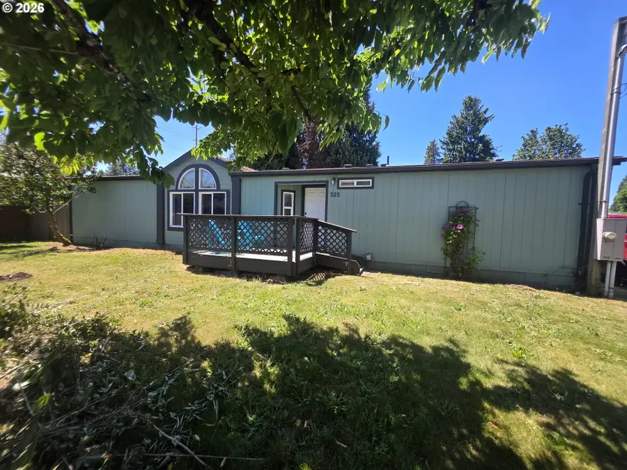525 N 14th Ave, Cornelius, OR 97113 - #2