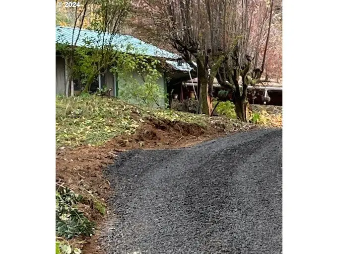 56010 Goldbrick Rd, Myrtle Point, OR 97458 - Image #2