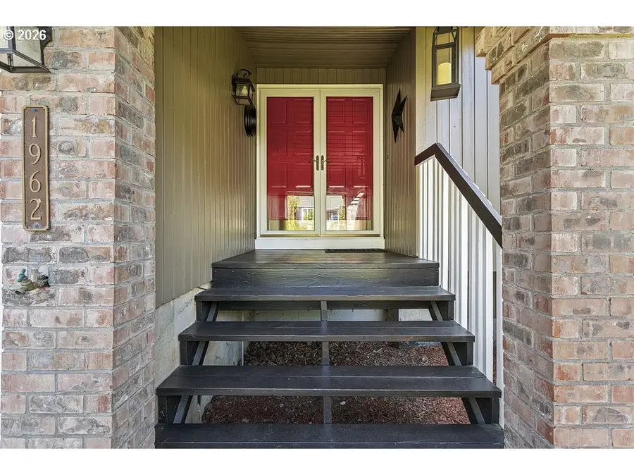 1962 SW 27th Dr, Gresham, OR 97080 - #3